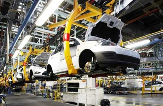 分析：自动化设备在汽车制造业的应用与发展